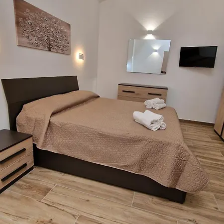 Casa Vacanze La Piccola Parigi Ferienhaus